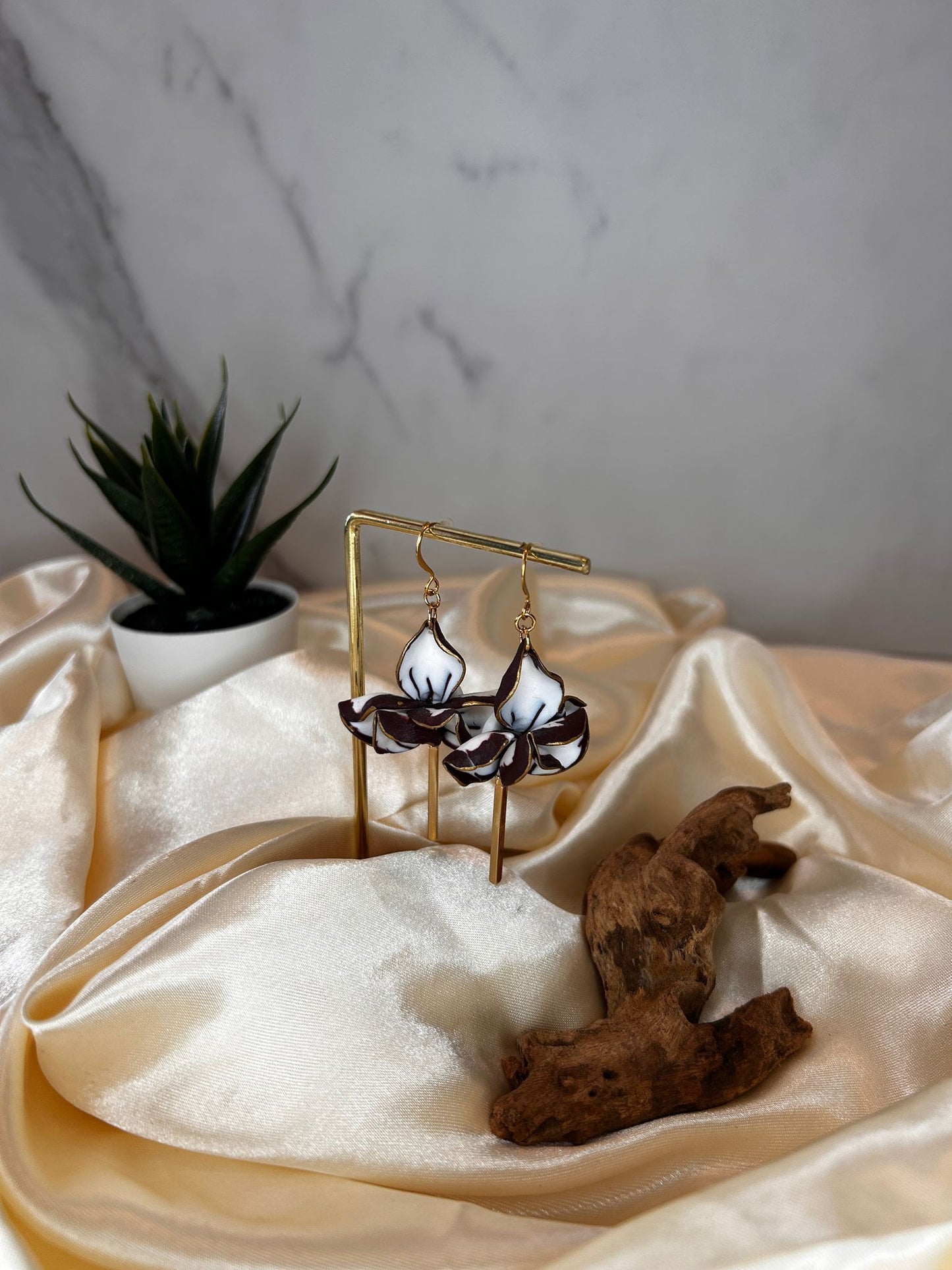 Big Petal Flower Dangles