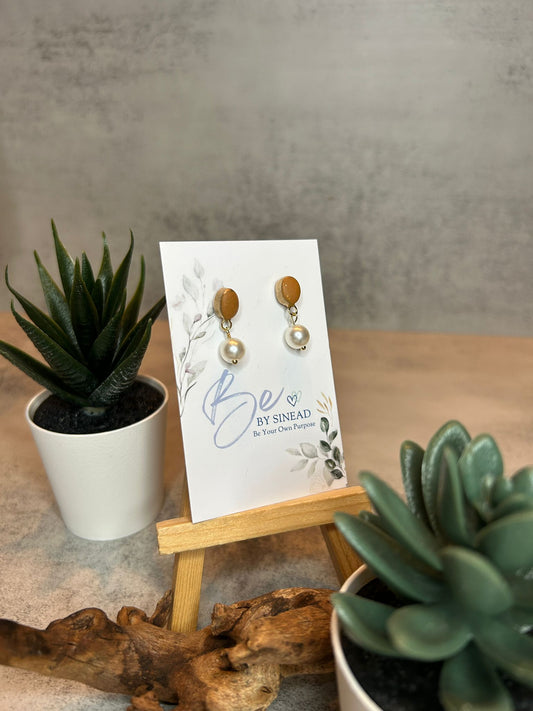 Small Oval with Pearl Earrings